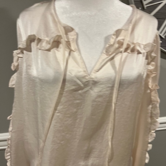 LOFT Satin cream long sleeve with ruffles - Size Medium slightly used worn 1x - Picture 7 of 12